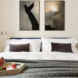 Residenza Ascanio Sforza Aparthotel