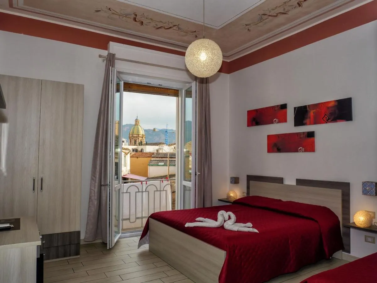 ** Bed & Breakfast Le Cupole Deco Bed and Breakfast Palermo Italien