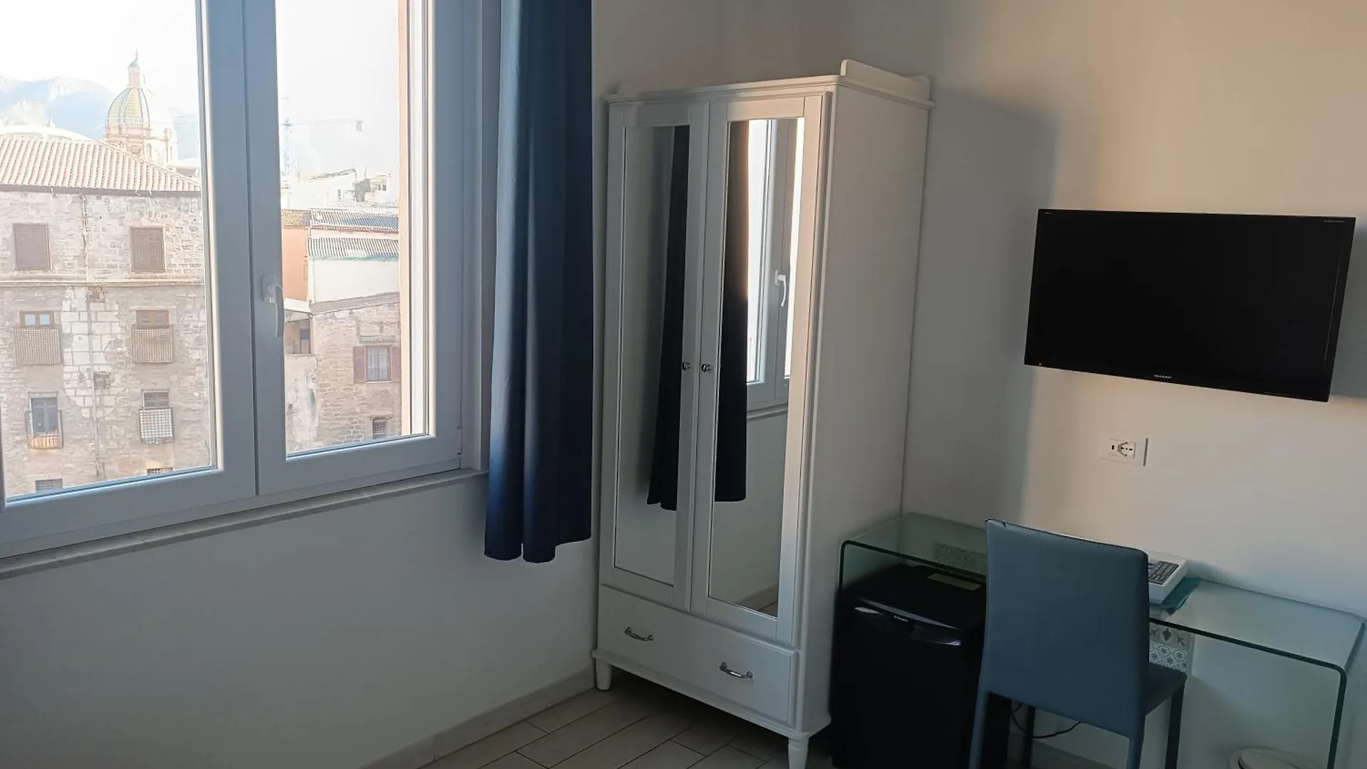 Le Cupole Deco Bed and Breakfast Palermo Bed & Breakfast